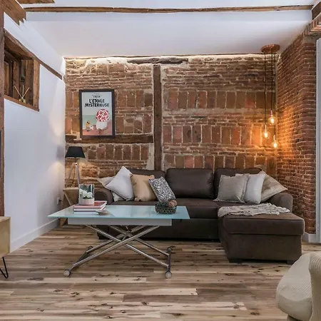Bonito Apartamento En Tipica Corrala En El Centro De Madrid-2